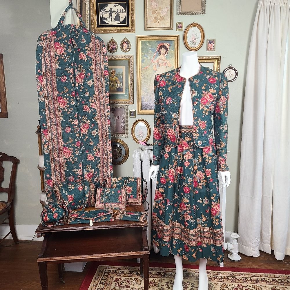 Vintage Vera Bradley 'Greenbriar' Outfit And Bag Set